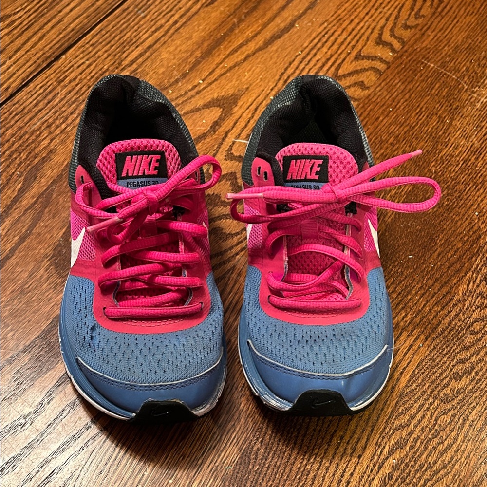 Nike Kids Sneakers - Pink and Blue
BONUS! They Light Up!